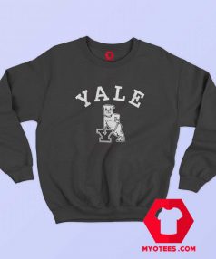 Champion Yale Bulldogs Unisex Sweatshirt