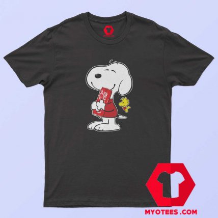 Peanuts Cute Snoopy Drink Coca Cola T Shirt