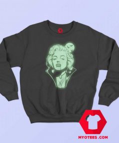 Marilyn Monroe Vampire In The Dark Haloween Sweatshirt