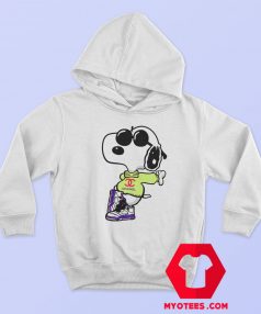 Cool Chanel Fly Snoopy Unisex Hoodie