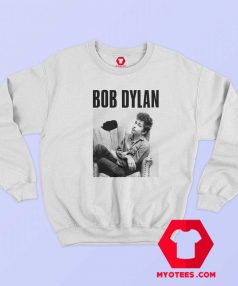 Bob Dylan Sitting In Armchair Portrait Unisex Sweatshirt