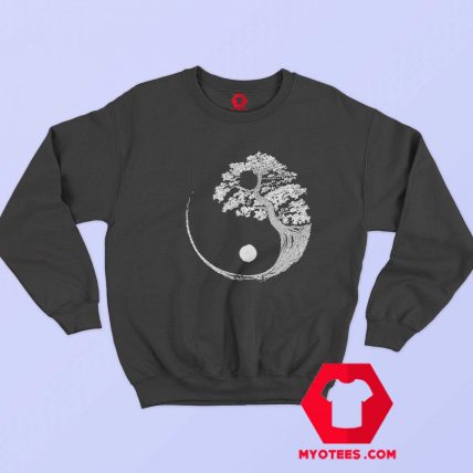 Yin Yang Bonsai Tree in Enso Circle Japanese Sweatshirt